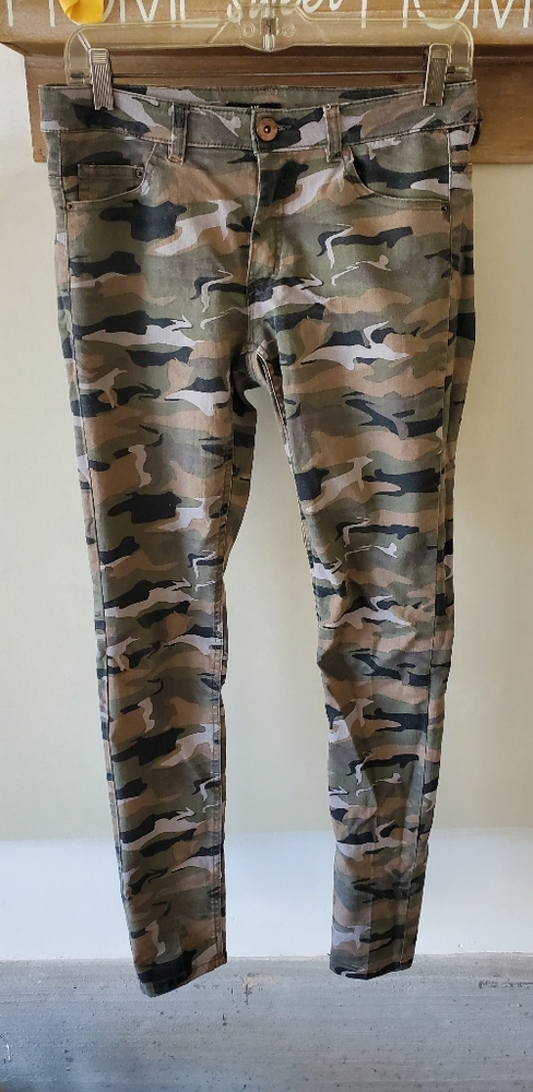 Army fatigue pants